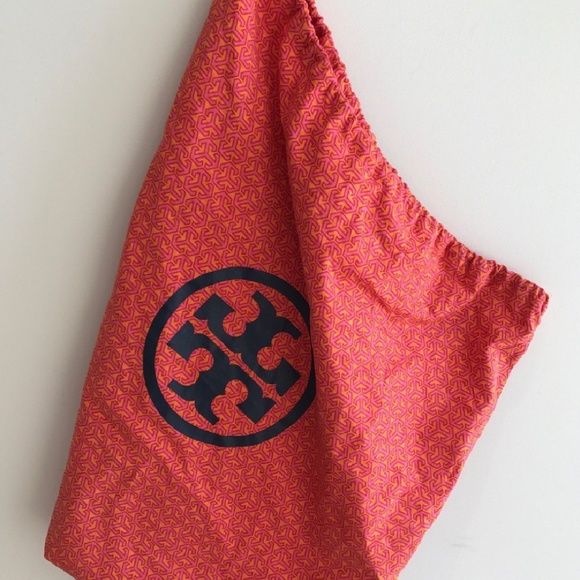 Authentic Tory Burc Silver Perforated Logo Handbag - Picture 8 of 8